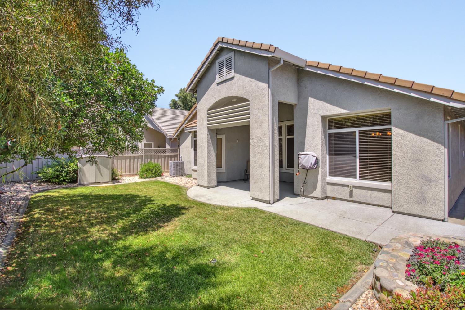 Detail Gallery Image 33 of 38 For 649 Blackstone Ct, Roseville,  CA 95747 - 2 Beds | 2 Baths