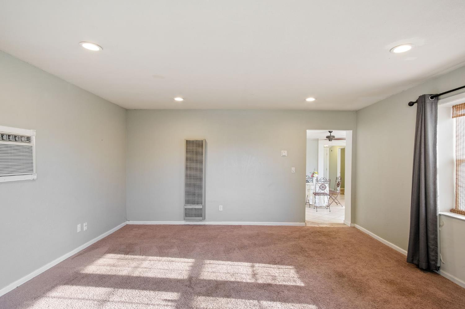 Detail Gallery Image 9 of 45 For 700 N Montana Ave, Turlock,  CA 95380 - 2 Beds | 1 Baths