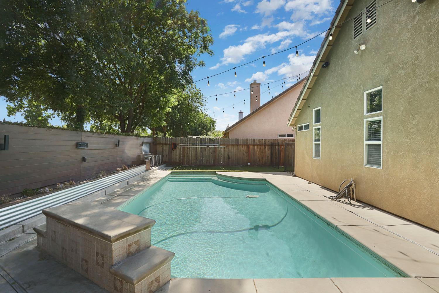 Detail Gallery Image 37 of 37 For 1022 Kirksey, Turlock,  CA 95382 - 3 Beds | 2 Baths