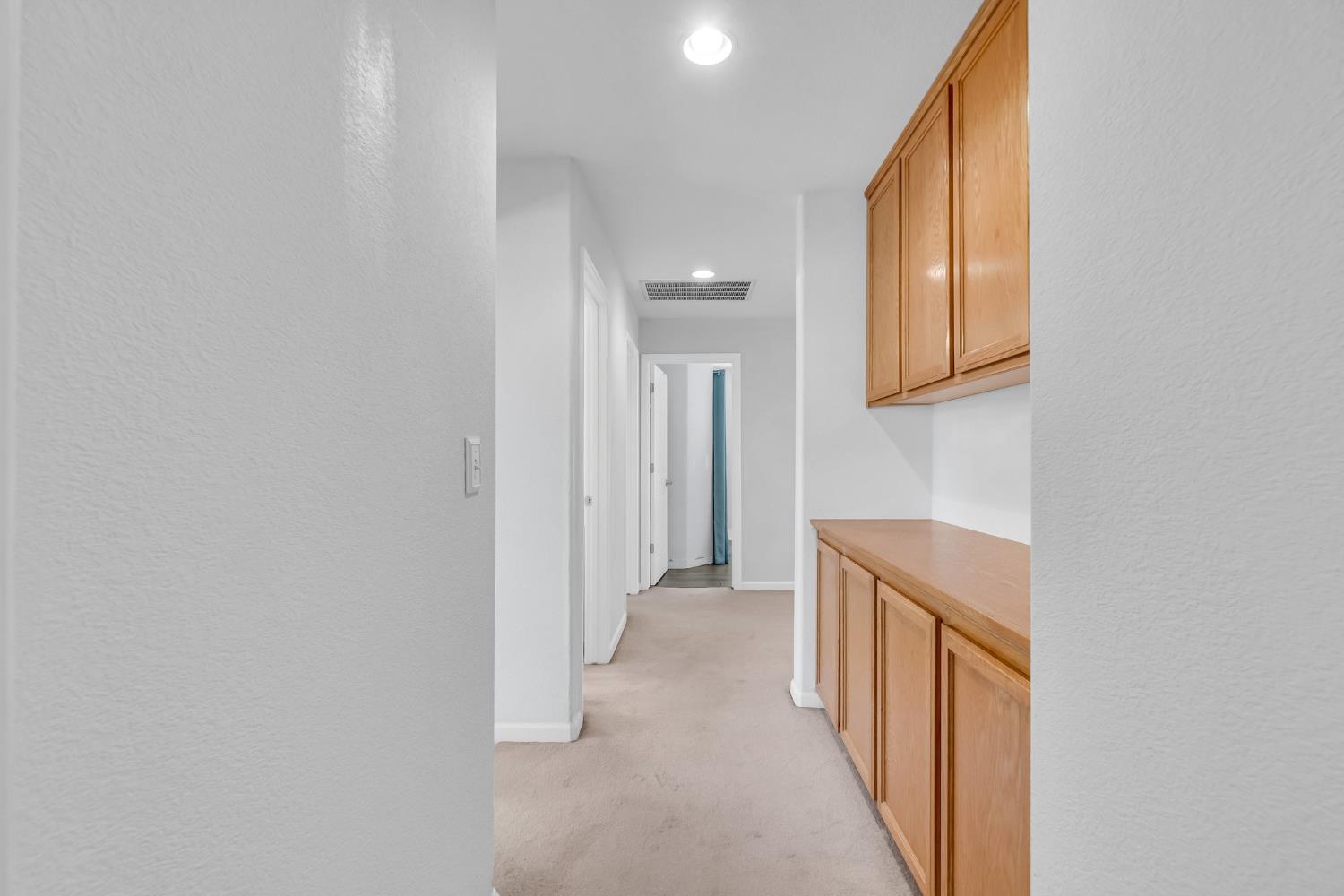 Detail Gallery Image 53 of 90 For 3309 Kittiwake Dr, Sacramento,  CA 95833 - 5 Beds | 3 Baths
