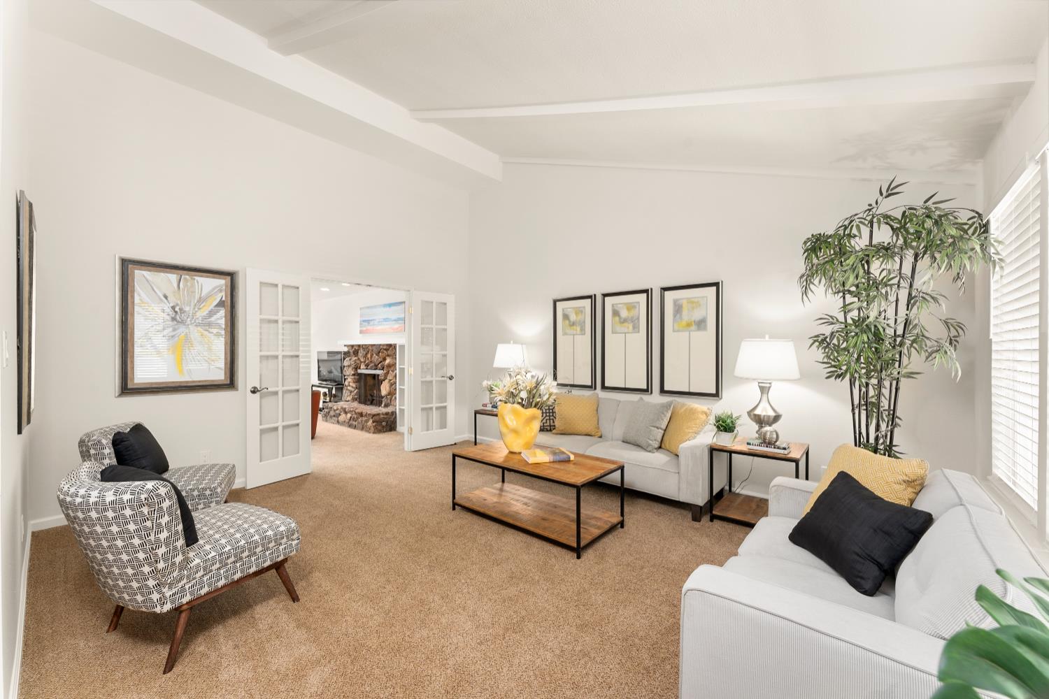Detail Gallery Image 3 of 47 For 6836 Westmore Way, Carmichael,  CA 95608 - 4 Beds | 2 Baths