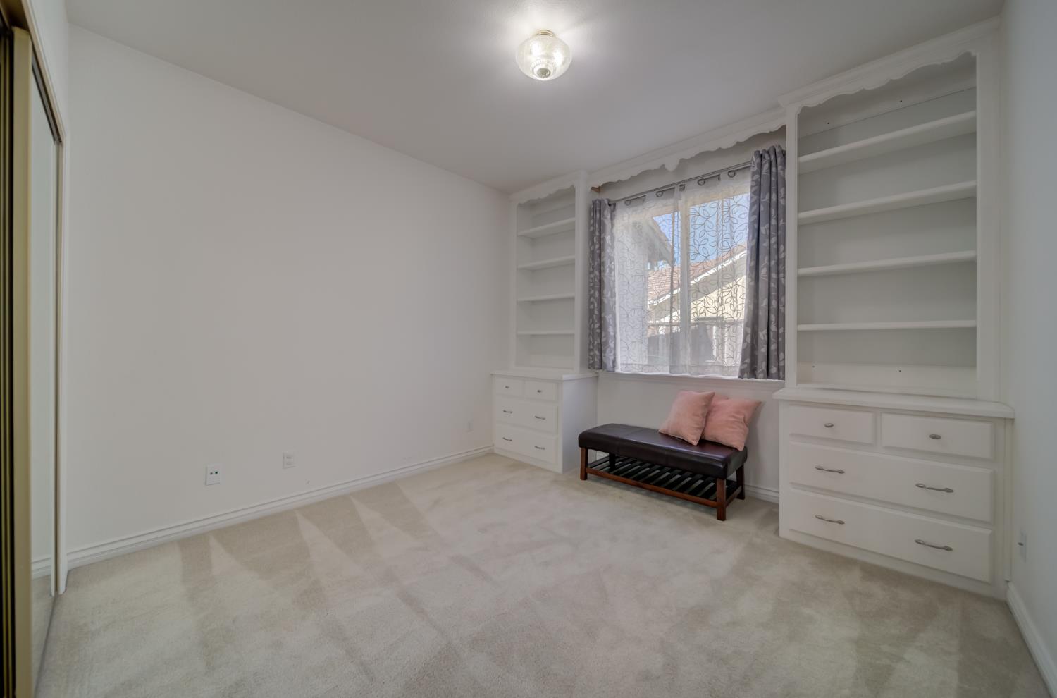 Detail Gallery Image 25 of 44 For 3543 Oak Shores Dr, Stockton,  CA 95209 - 3 Beds | 2 Baths