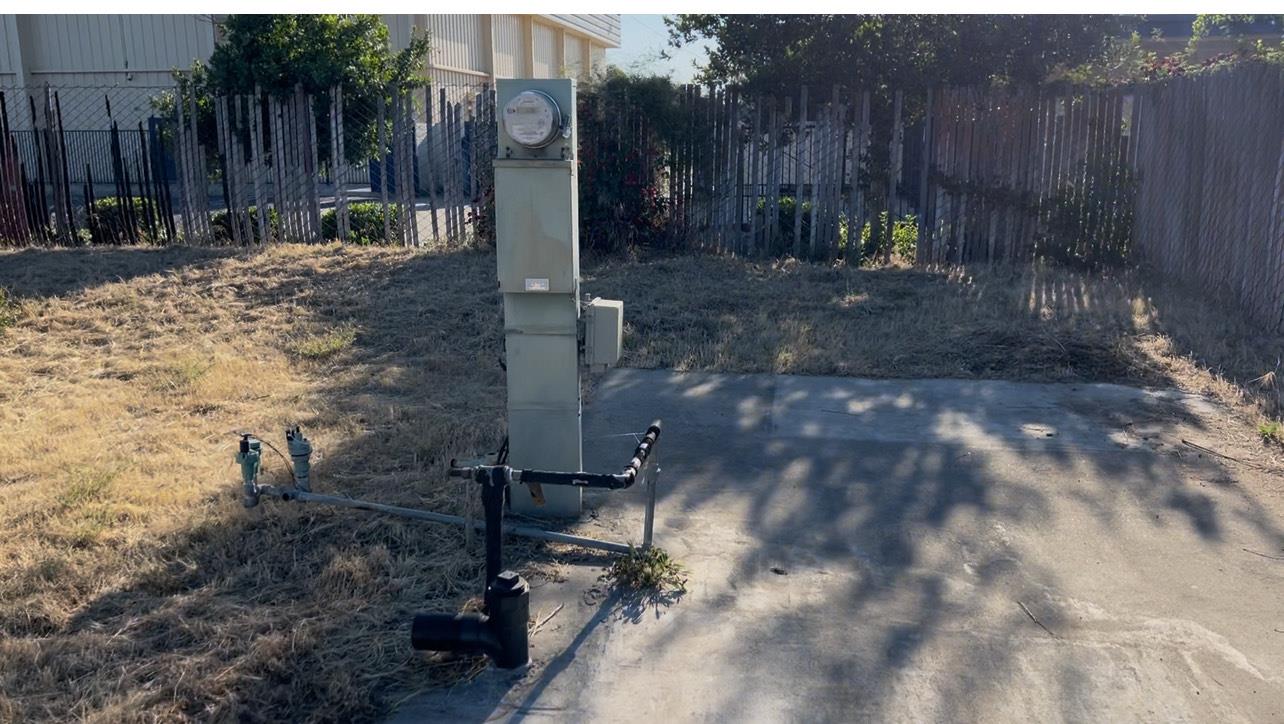 Detail Gallery Image 11 of 11 For 3037 Holiday Ln, Modesto,  CA 95350 - – Beds | – Baths