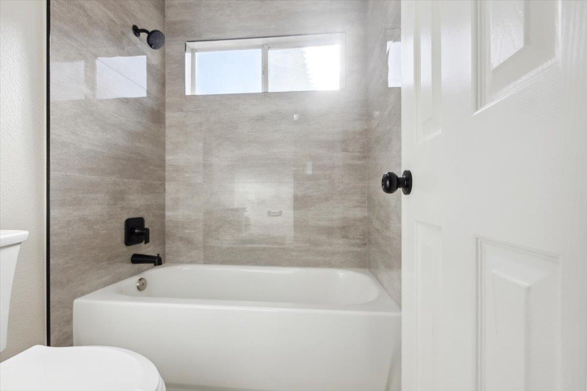 Detail Gallery Image 25 of 31 For 6312 Emerald Dr, Rocklin,  CA 95677 - 3 Beds | 3 Baths