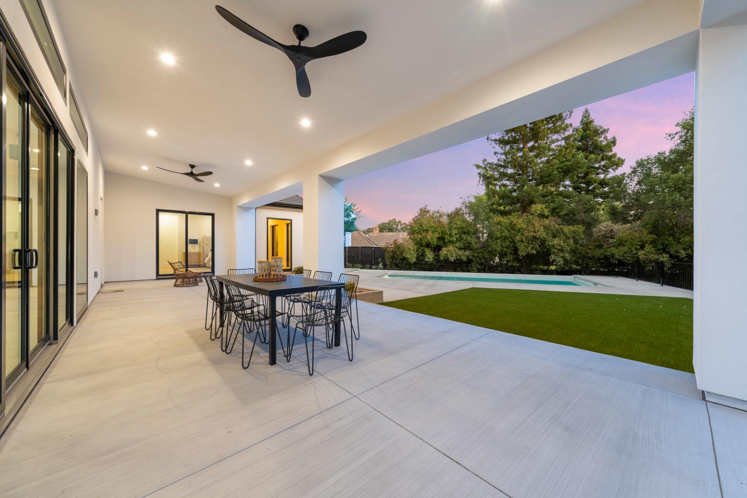 Detail Gallery Image 62 of 89 For 5859 Granite Hills Dr, Granite Bay,  CA 95746 - 5 Beds | 4/2 Baths