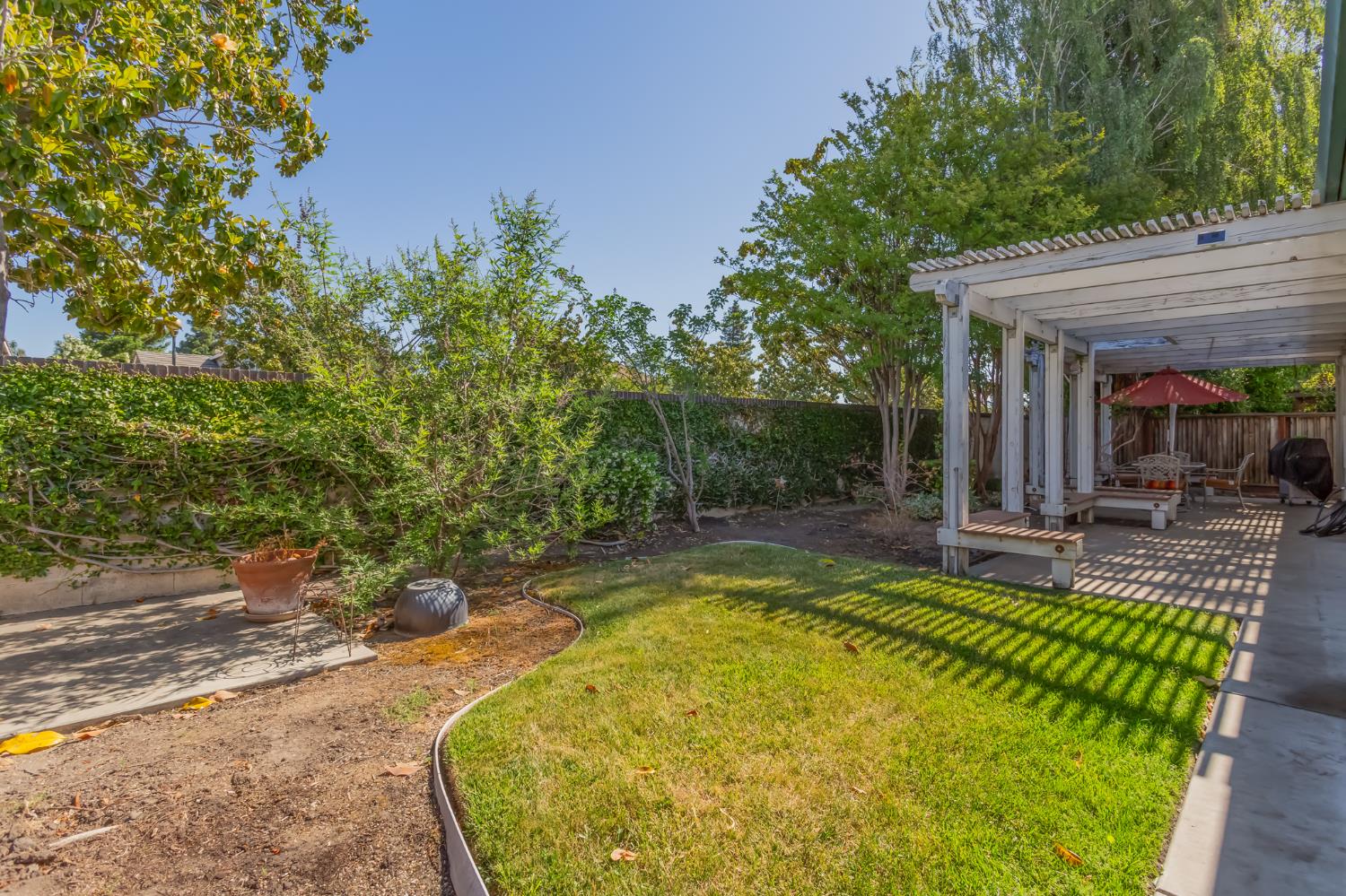 Detail Gallery Image 38 of 44 For 3543 Oak Shores Dr, Stockton,  CA 95209 - 3 Beds | 2 Baths