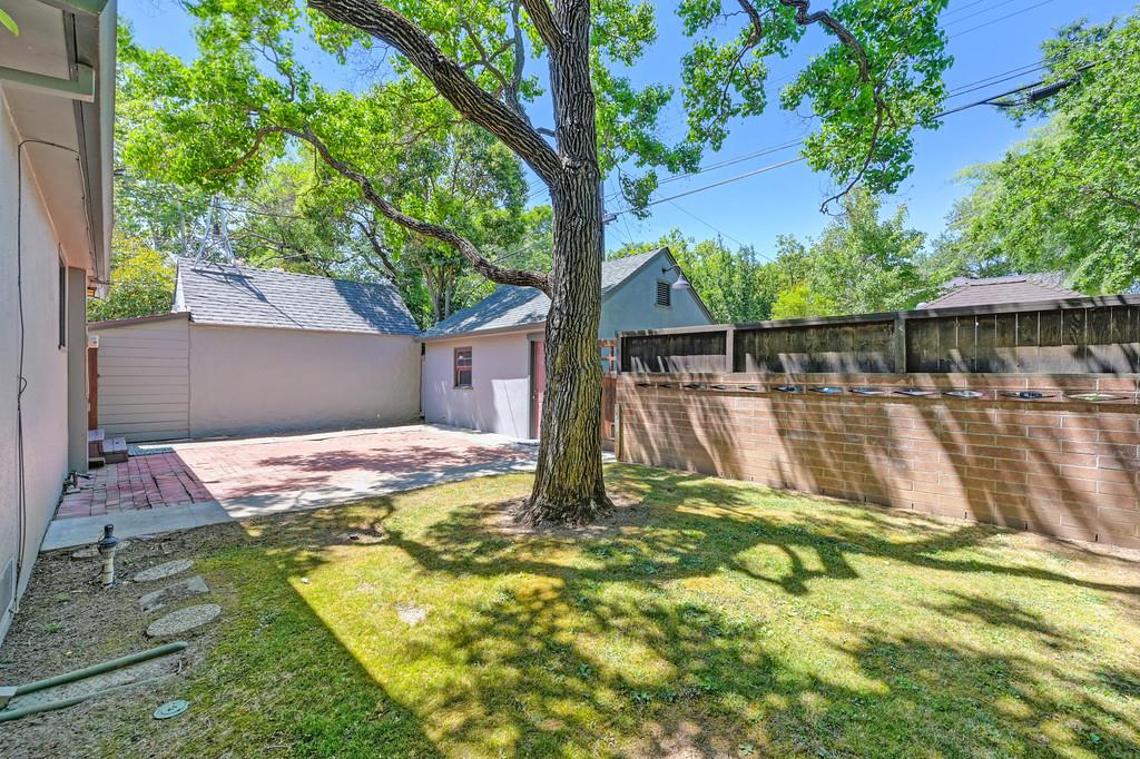 Detail Gallery Image 40 of 42 For 2665 3rd Ave, Sacramento,  CA 95818 - 2 Beds | 1 Baths