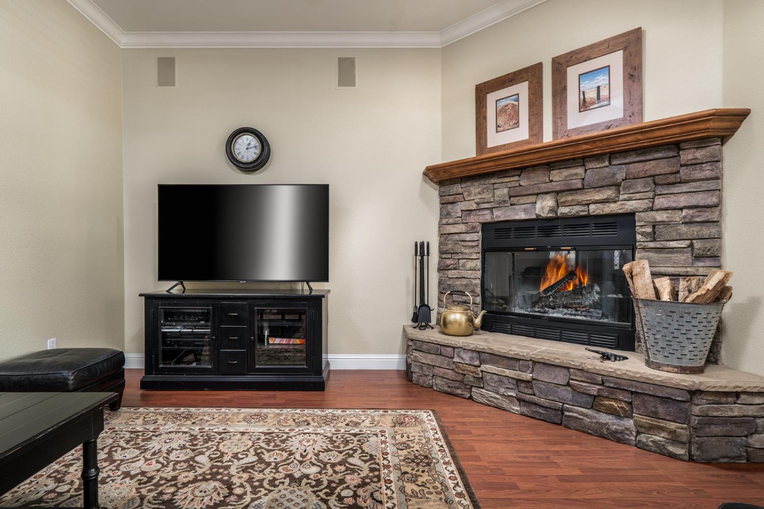 Detail Gallery Image 13 of 58 For 9929 Key Ct, Browns Valley,  CA 95918 - 3 Beds | 2 Baths