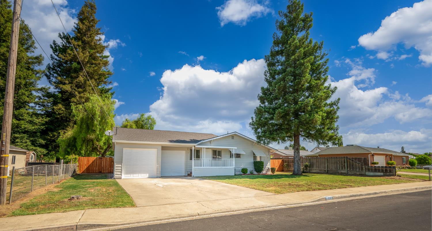 Detail Gallery Image 17 of 39 For 13137 Bentley St, Waterford,  CA 95386 - 3 Beds | 2 Baths