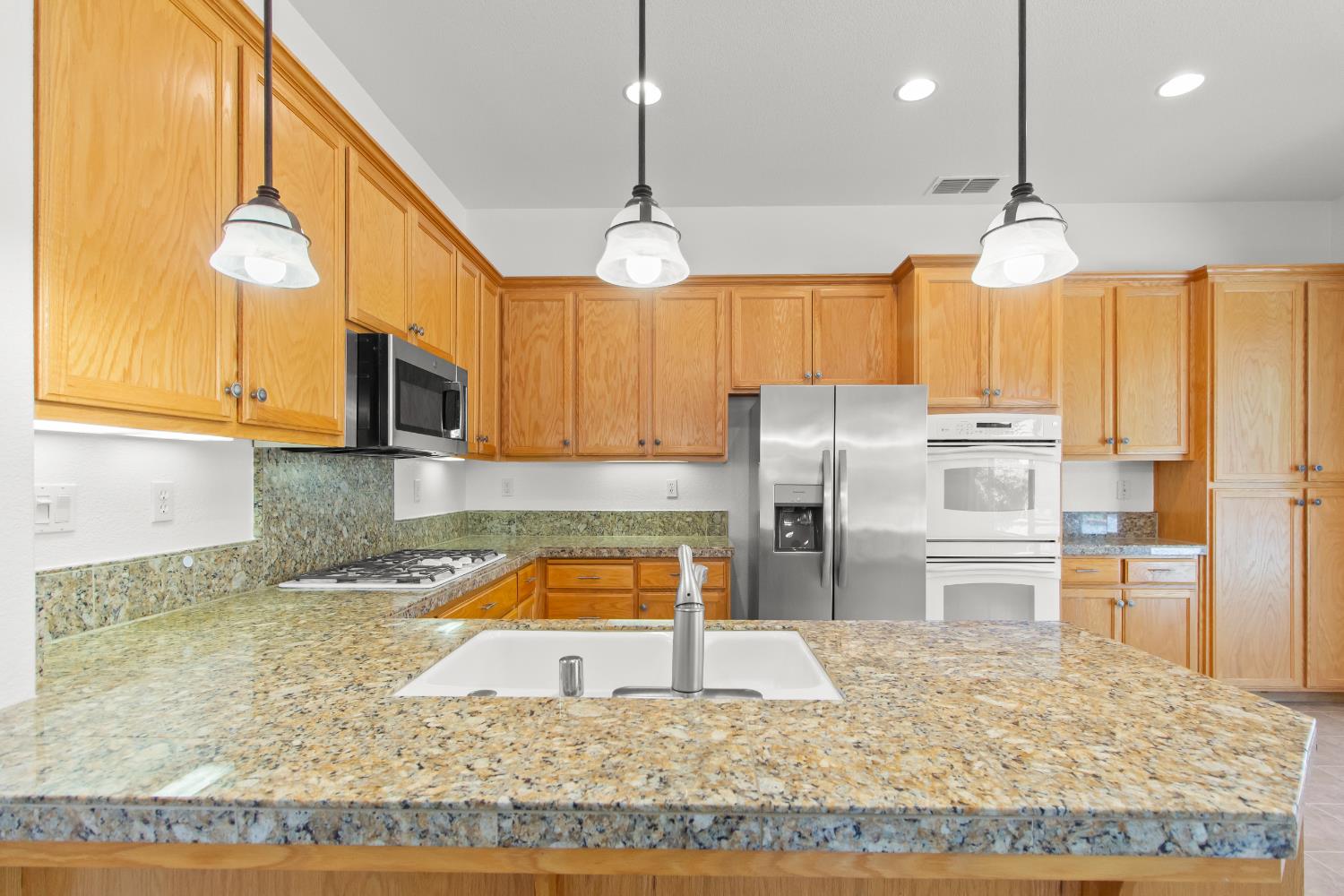 Detail Gallery Image 19 of 45 For 3110 Castle Rock Loop, Discovery Bay,  CA 94505 - 3 Beds | 3 Baths
