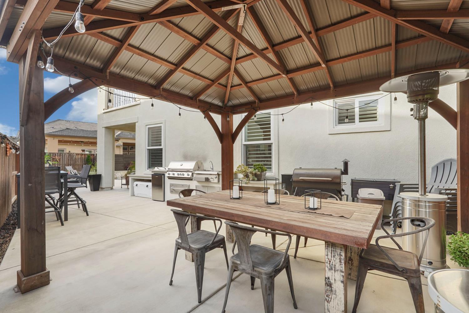 Detail Gallery Image 60 of 75 For 3021 Belmont Dr, Lodi,  CA 95242 - 5 Beds | 3/1 Baths