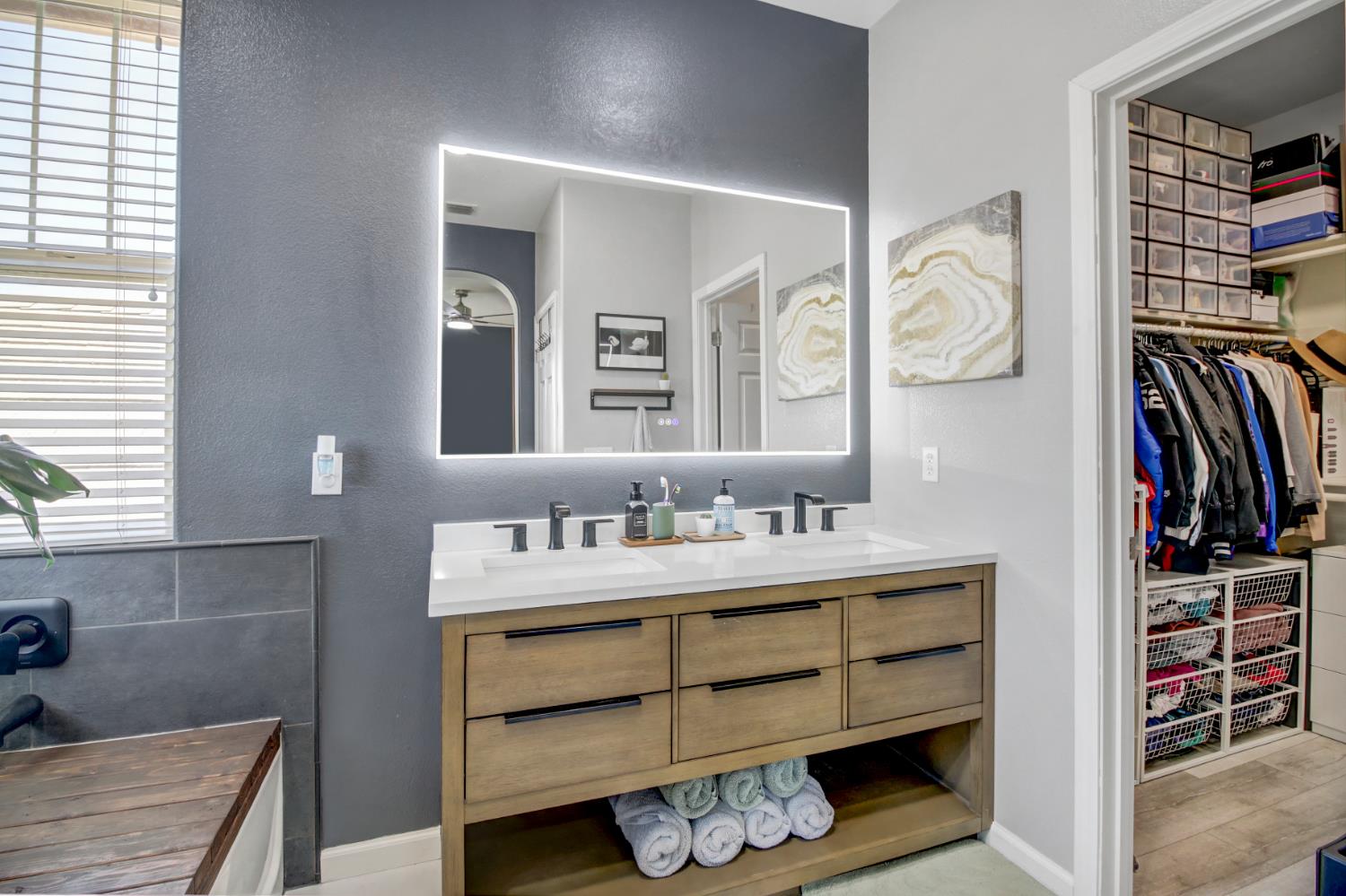Detail Gallery Image 26 of 36 For 3043 Brunnet Ln, Sacramento,  CA 95833 - 4 Beds | 2/1 Baths