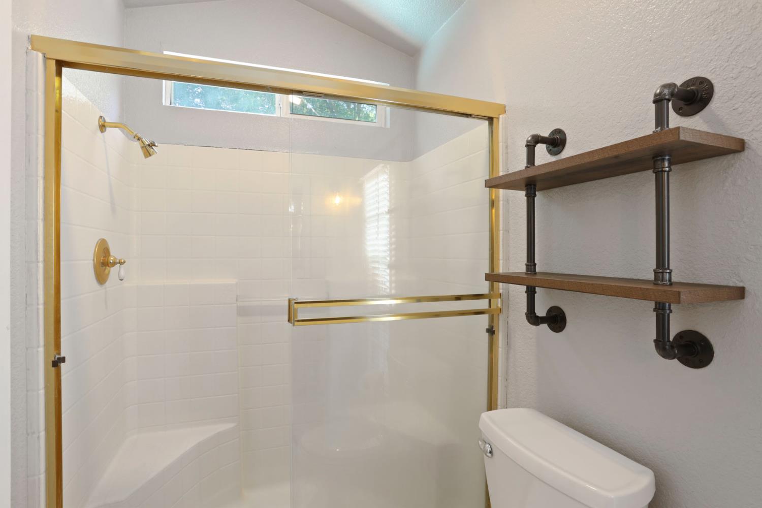 Detail Gallery Image 24 of 37 For 1022 Kirksey, Turlock,  CA 95382 - 3 Beds | 2 Baths