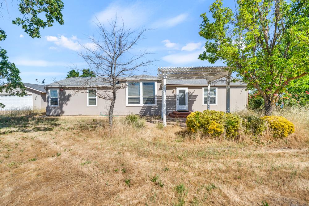 Detail Gallery Image 2 of 41 For 12795 Hobday Rd, Wilton,  CA 95693 - 2 Beds | 2 Baths