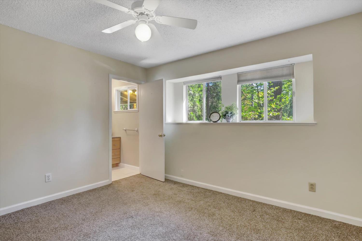 Detail Gallery Image 31 of 69 For 12742 Butterfly Dr, Nevada City,  CA 95959 - 2 Beds | 2 Baths
