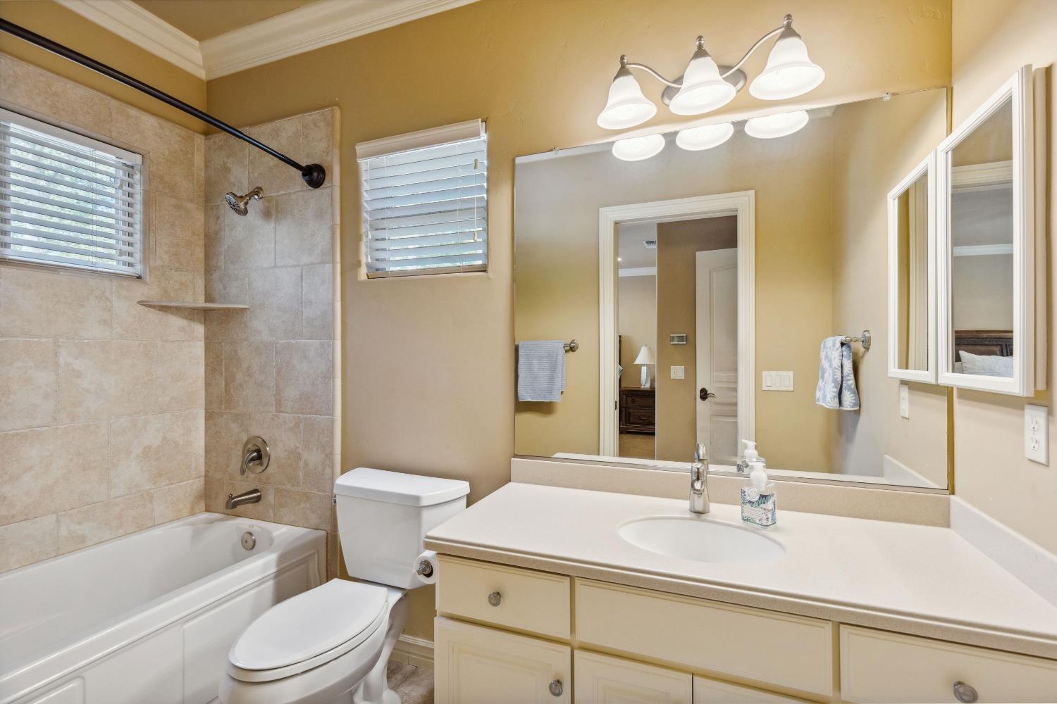 Detail Gallery Image 77 of 99 For 1410 Crocker Dr, El Dorado Hills,  CA 95762 - 5 Beds | 4/1 Baths
