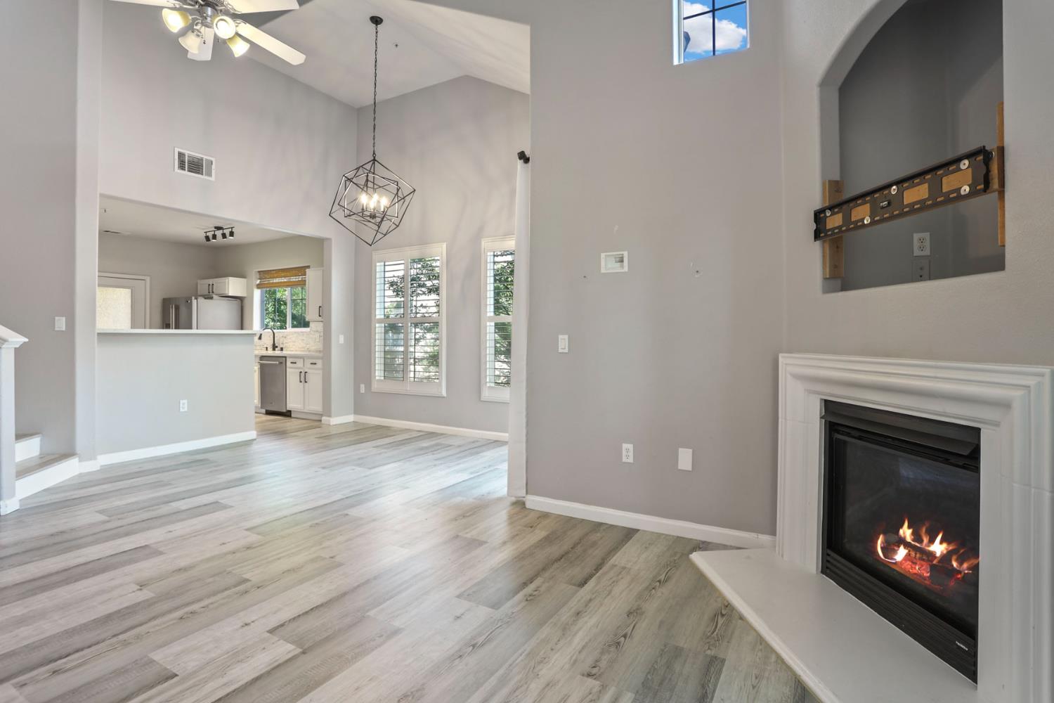 Detail Gallery Image 12 of 42 For 2487 Torino, West Sacramento,  CA 95619 - 2 Beds | 2 Baths
