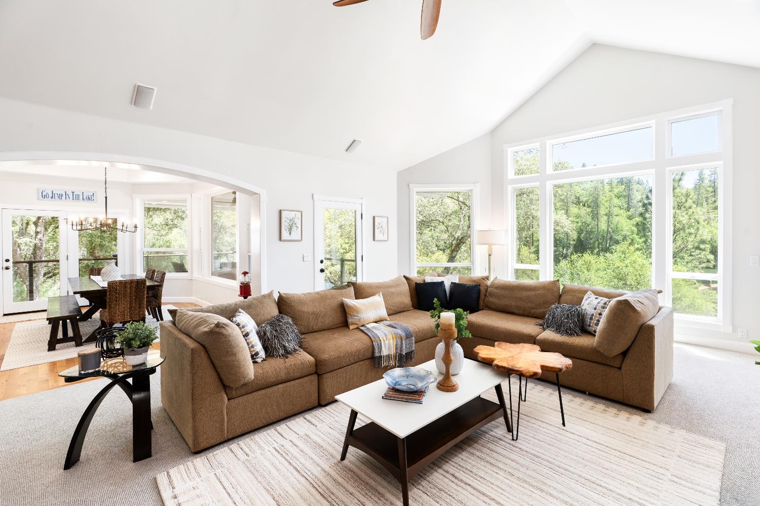 Detail Gallery Image 6 of 47 For 13987 Camino De Lego, Auburn,  CA 95602 - 5 Beds | 4/1 Baths