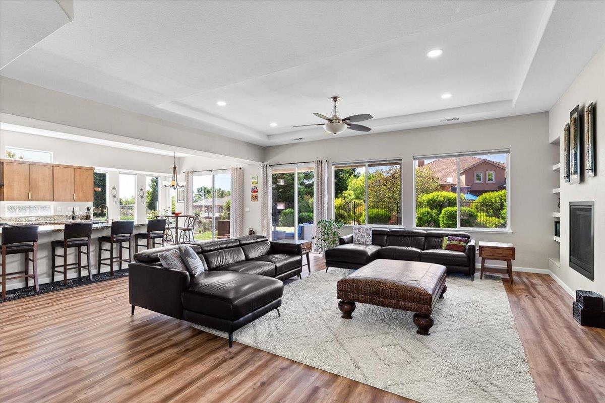Detail Gallery Image 11 of 91 For 187 Quail Meadow Ln, Copperopolis,  CA 95228 - 2 Beds | 2 Baths