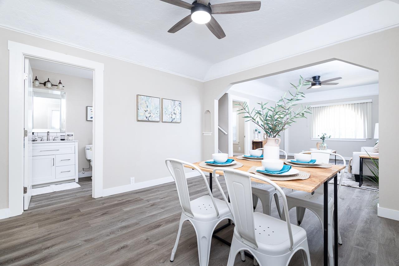 Detail Gallery Image 6 of 22 For 3018 42nd St, Sacramento,  CA 95817 - 2 Beds | 1/1 Baths