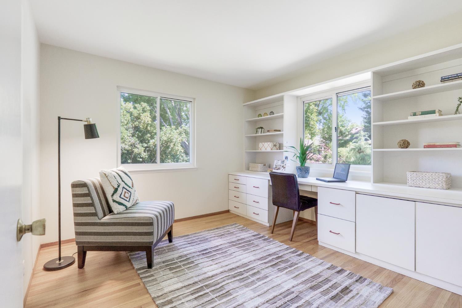 Stanford Place, Davis, California image 21