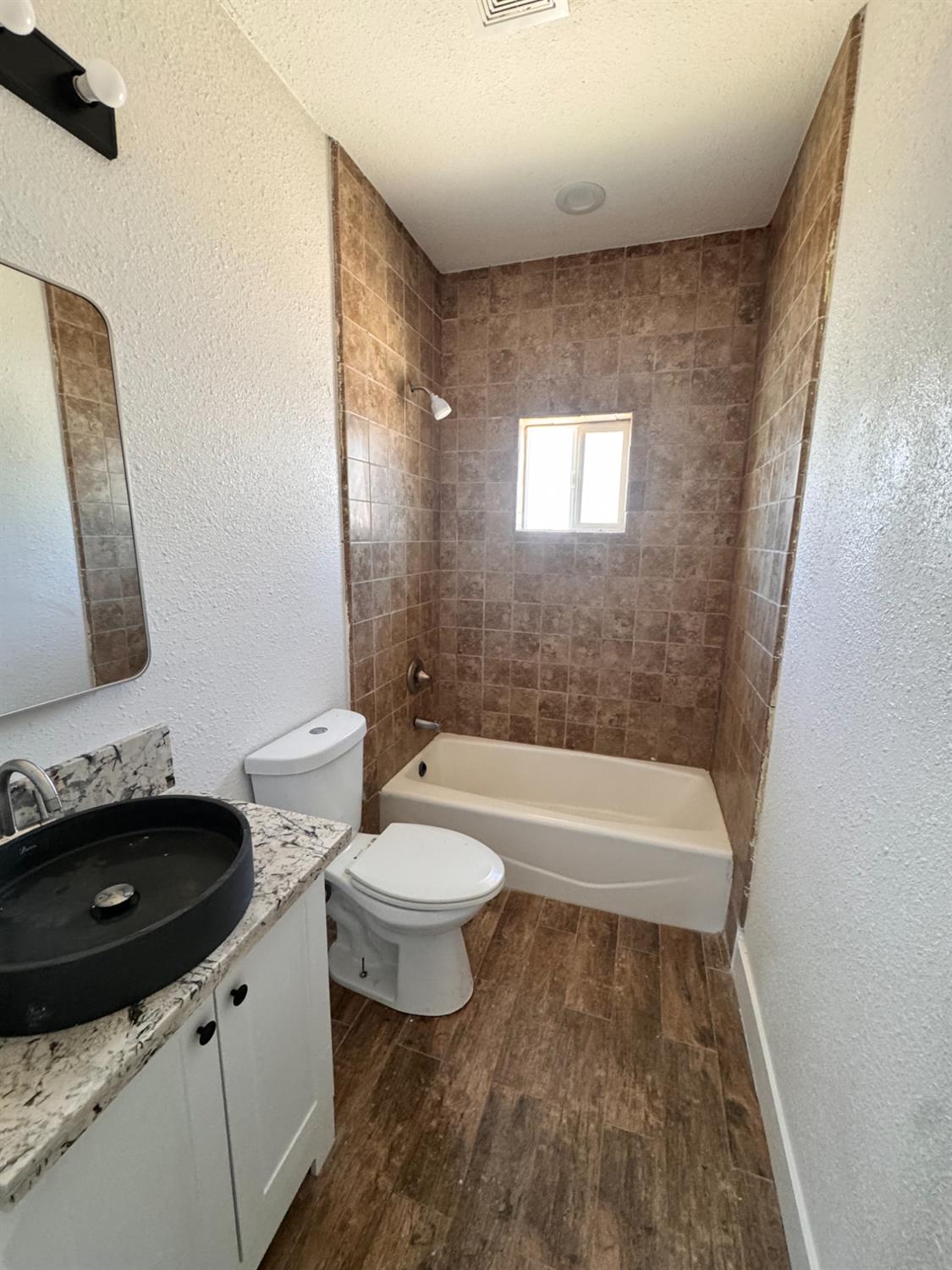 Detail Gallery Image 7 of 21 For 2374 Birch St, Live Oak,  CA 95953 - 3 Beds | 2 Baths