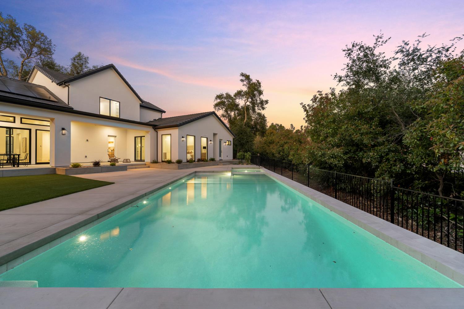 Detail Gallery Image 69 of 89 For 5859 Granite Hills Dr, Granite Bay,  CA 95746 - 5 Beds | 4/2 Baths