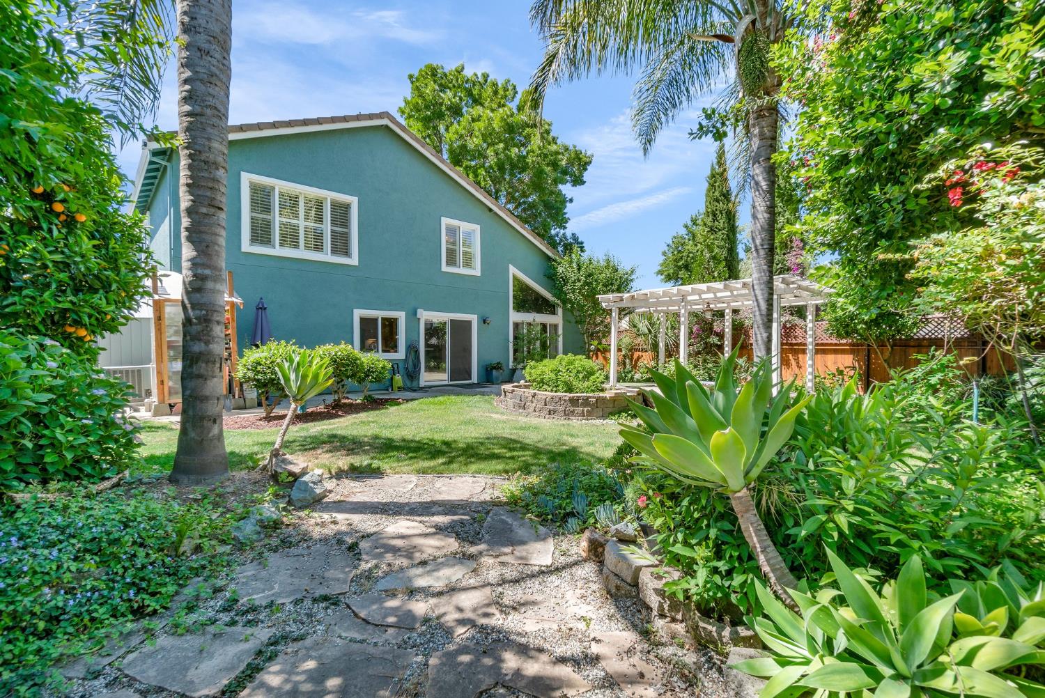 Detail Gallery Image 67 of 90 For 3309 Kittiwake Dr, Sacramento,  CA 95833 - 5 Beds | 3 Baths