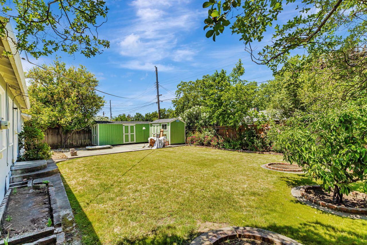 Detail Gallery Image 22 of 23 For 4949 Helen Way, Sacramento,  CA 95818 - 3 Beds | 1 Baths