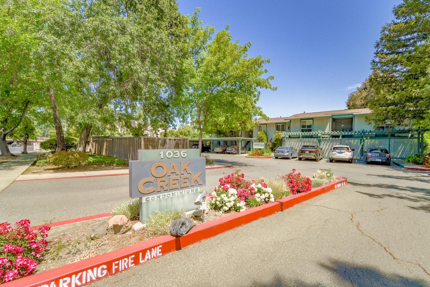 Detail Gallery Image 1 of 31 For 1036 Oak Grove Rd #86,  Concord,  CA 94518 - 1 Beds | 1 Baths