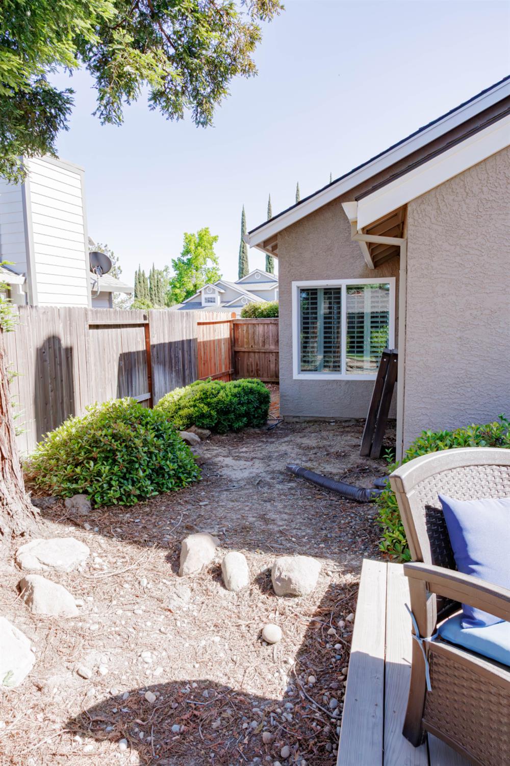 Detail Gallery Image 30 of 32 For 1434 Long Creek Way, Roseville,  CA 95747 - 3 Beds | 2/1 Baths