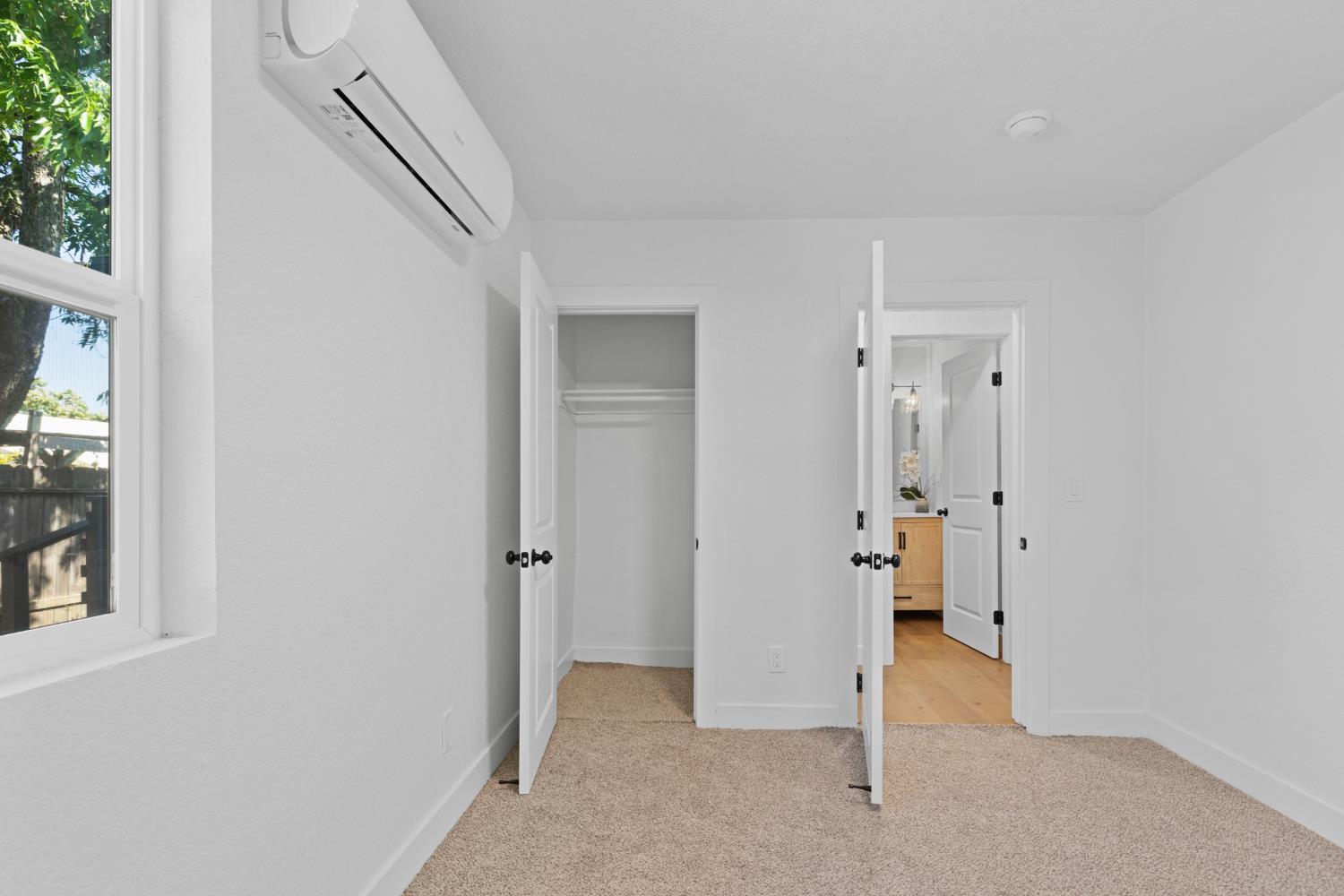 Detail Gallery Image 19 of 27 For 5121 Mendocino Blvd, Sacramento,  CA 95820 - 3 Beds | 1 Baths