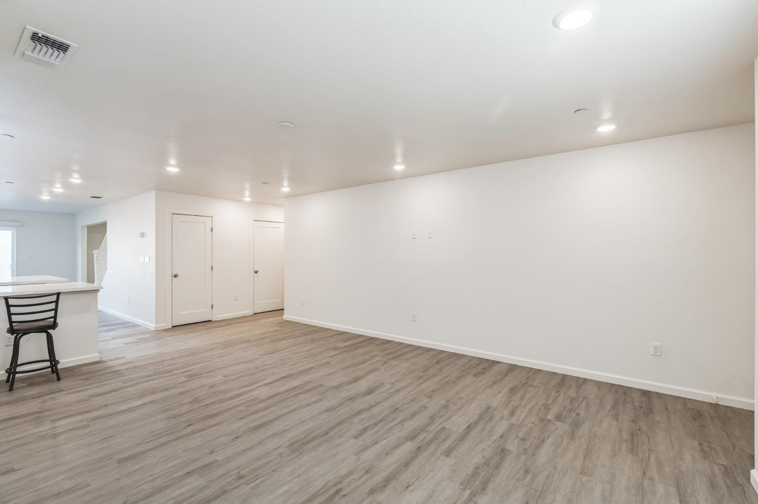 Detail Gallery Image 6 of 30 For 1325 Deodara Way, Paradise,  CA 95969 - 3 Beds | 2/1 Baths