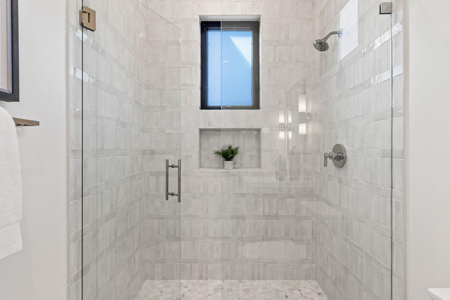 Detail Gallery Image 64 of 93 For 789 Del Coronado Ct, El Dorado Hills,  CA 95762 - 5 Beds | 5/1 Baths