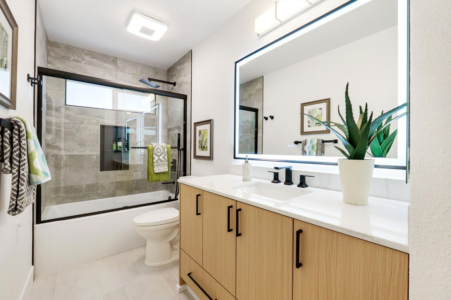 Detail Gallery Image 23 of 31 For 4345 El Macero Dr, Davis,  CA 95618 - 3 Beds | 2 Baths