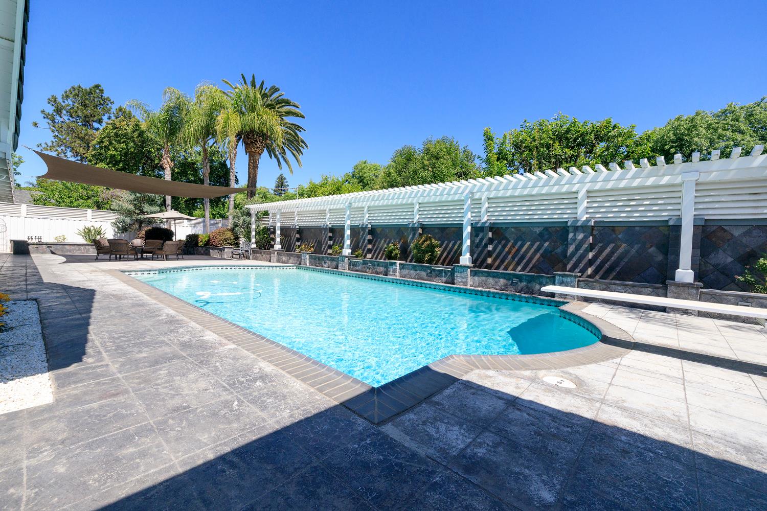 Detail Gallery Image 89 of 99 For 501 Hamden Ln, Modesto,  CA 95350 - 4 Beds | 3 Baths