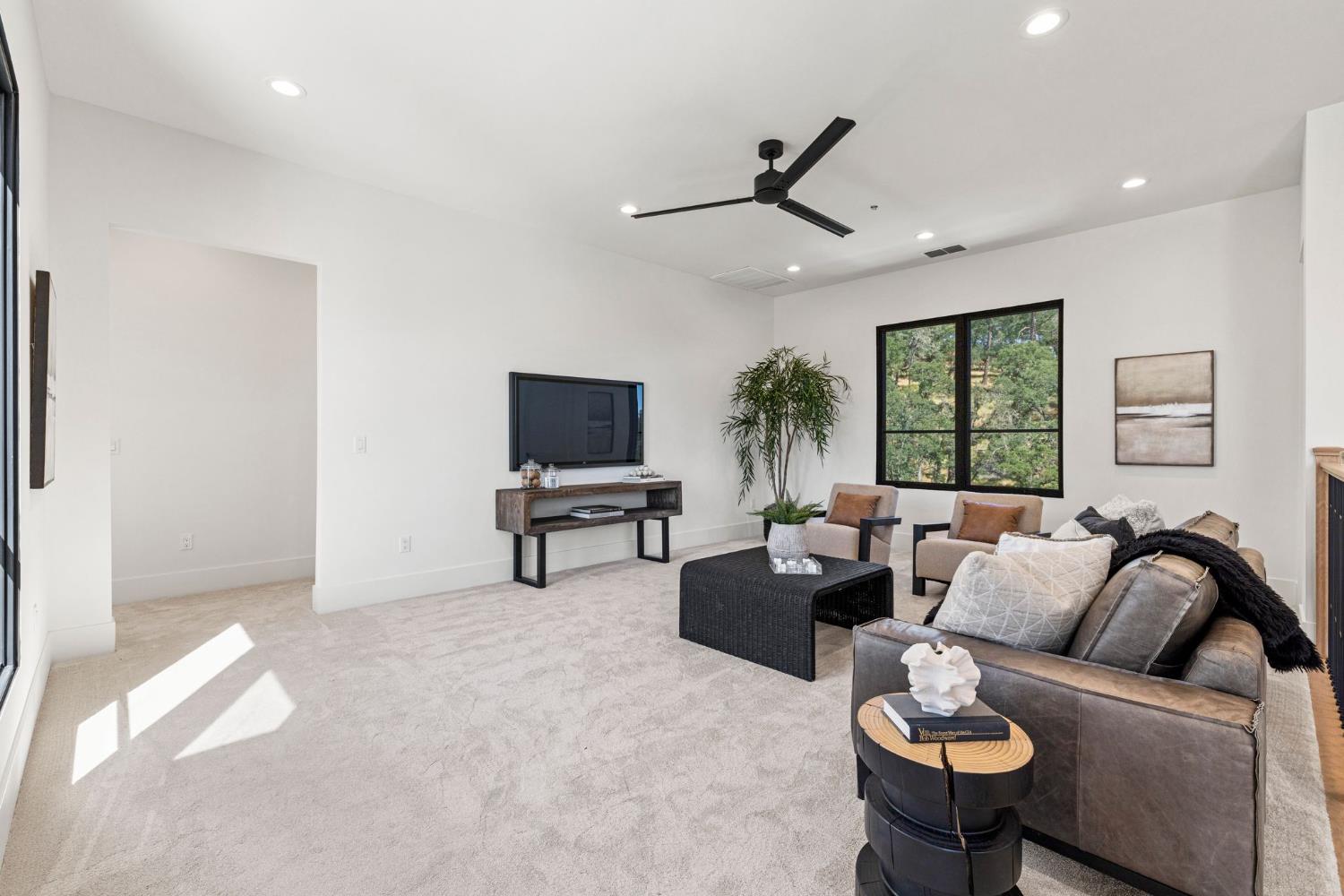 Detail Gallery Image 58 of 93 For 789 Del Coronado Ct, El Dorado Hills,  CA 95762 - 5 Beds | 5/1 Baths