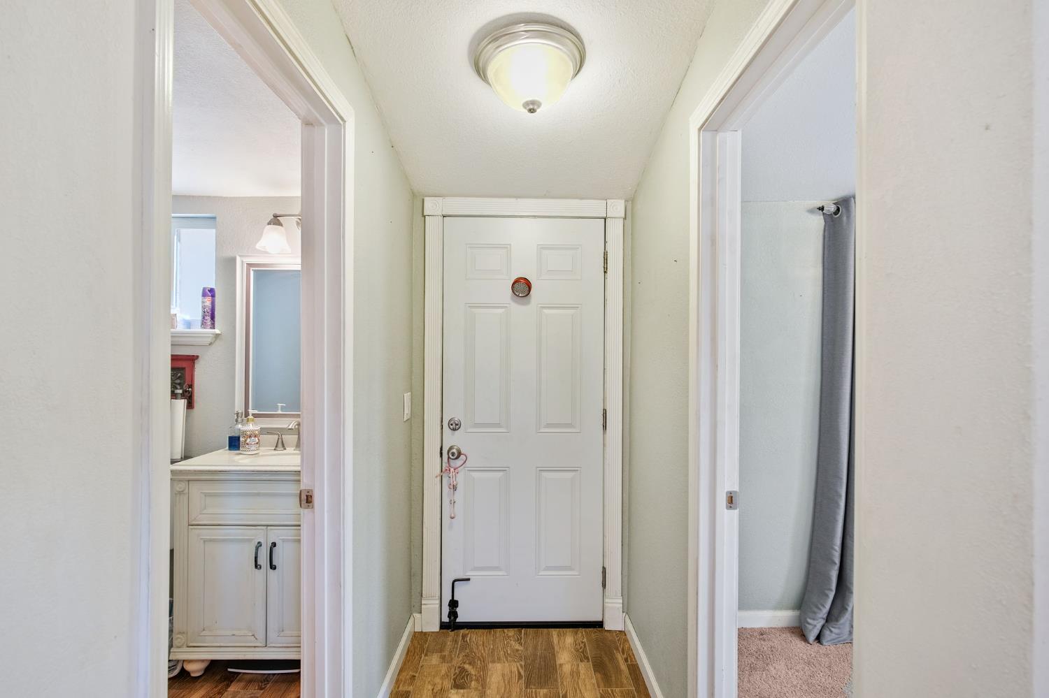 Detail Gallery Image 17 of 45 For 700 N Montana Ave, Turlock,  CA 95380 - 2 Beds | 1 Baths