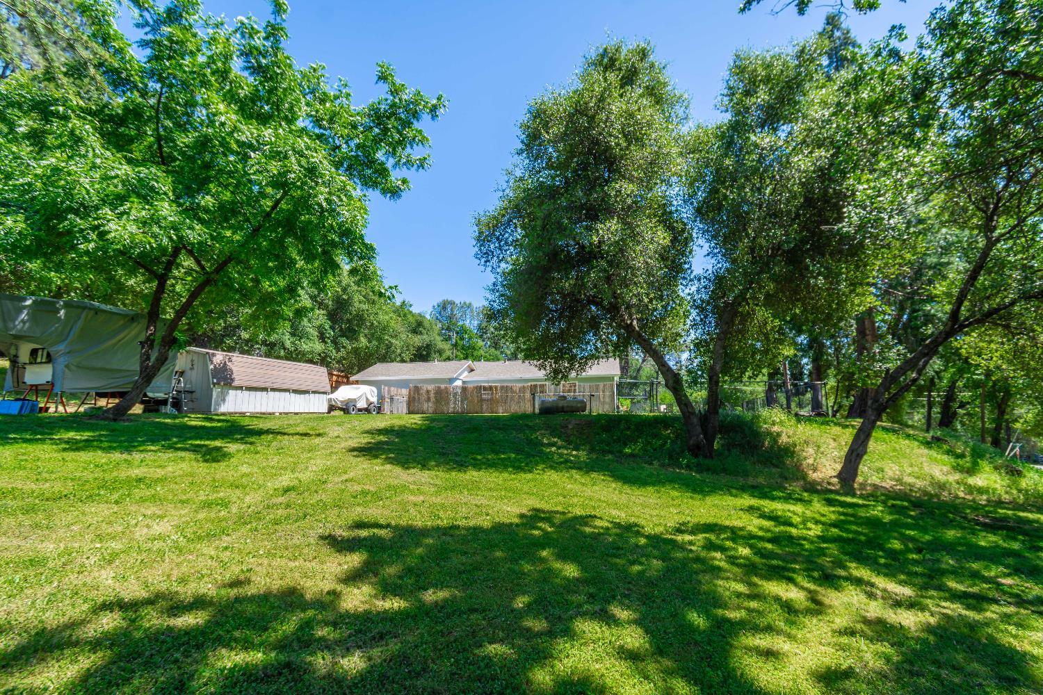 Crestview Drive, Diamond Springs, California image 37