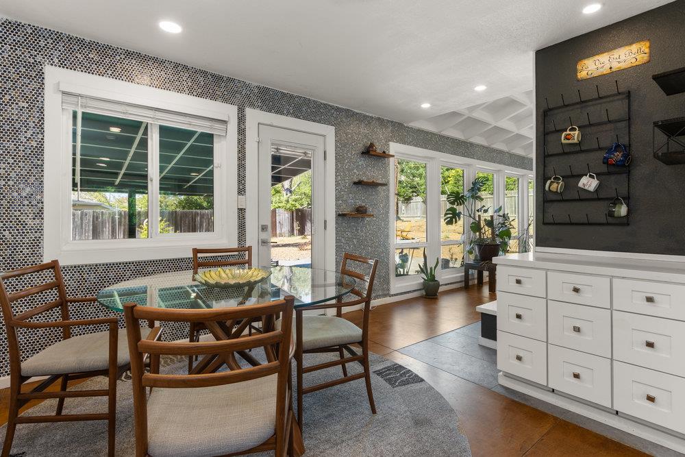 Detail Gallery Image 13 of 47 For 4117 Horgan Way, Sacramento,  CA 95821 - 3 Beds | 2 Baths