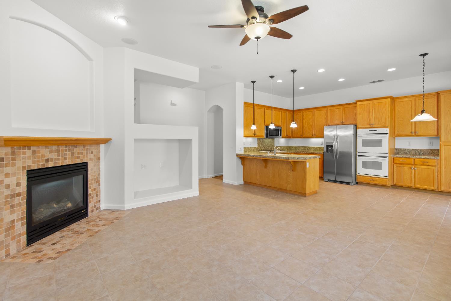 Detail Gallery Image 15 of 45 For 3110 Castle Rock Loop, Discovery Bay,  CA 94505 - 3 Beds | 3 Baths