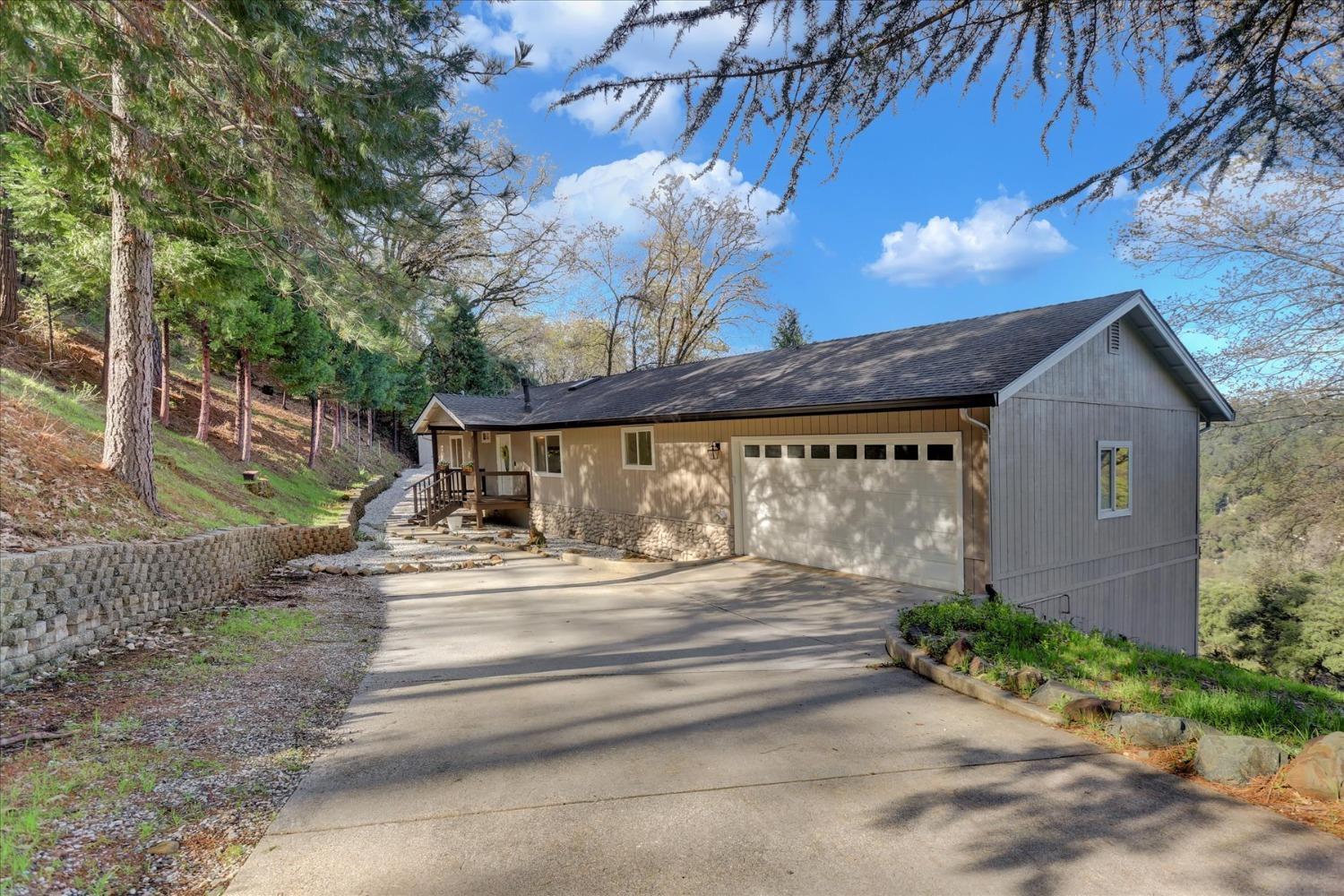 Detail Gallery Image 64 of 90 For 15690 Fay Rd, Grass Valley,  CA 95949 - 3 Beds | 2 Baths