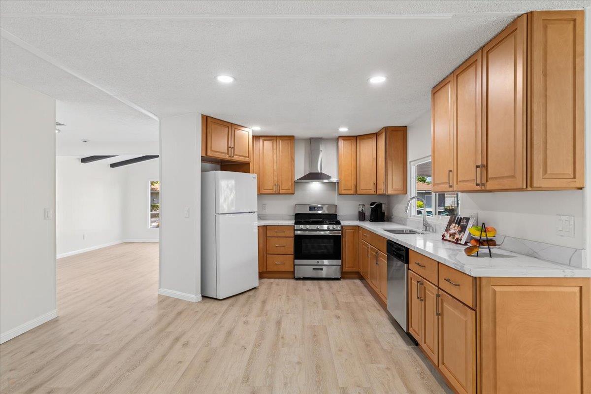 Detail Gallery Image 16 of 55 For 121 Ketch, Modesto,  CA 95356 - 2 Beds | 2 Baths