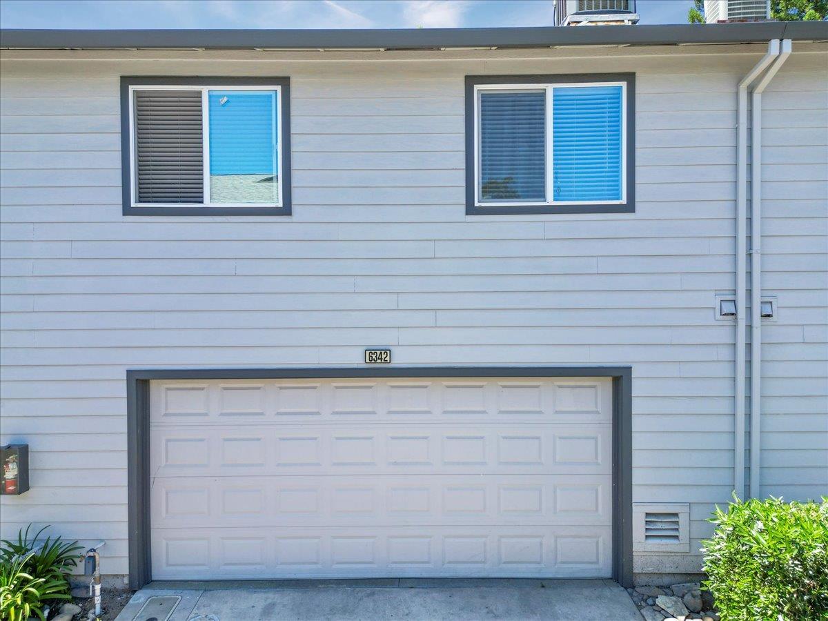 Detail Gallery Image 20 of 24 For 6342 Slippery Creek Ln, Citrus Heights,  CA 95621 - 3 Beds | 2/1 Baths
