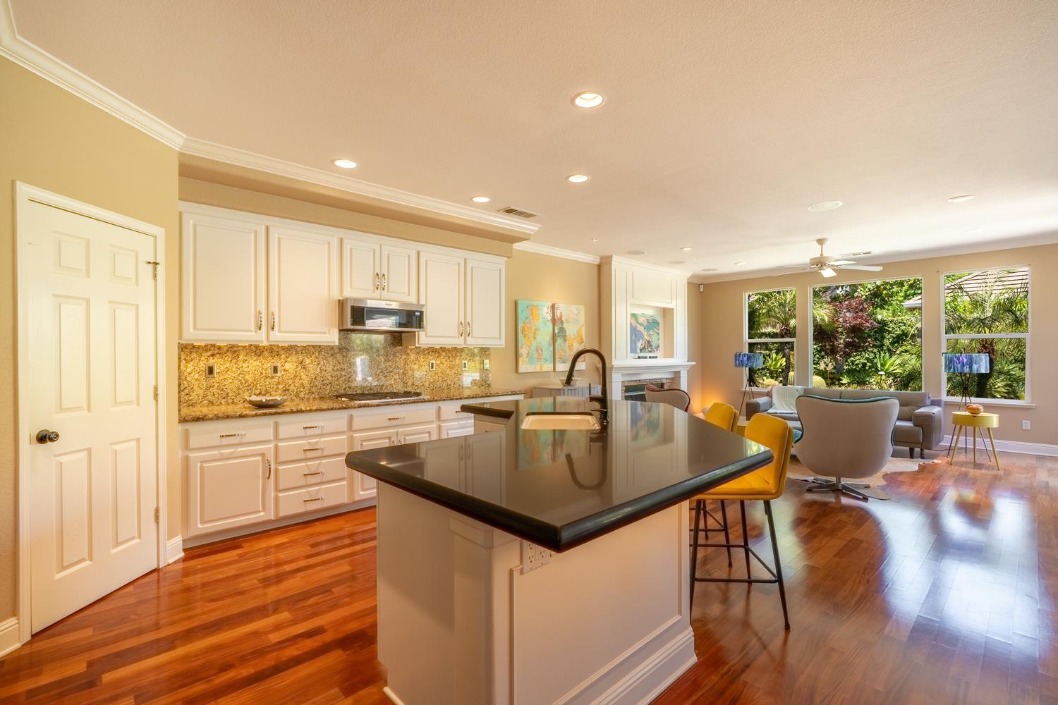 Detail Gallery Image 7 of 42 For 3509 Kee Ln, Modesto,  CA 95355 - 3 Beds | 2/1 Baths