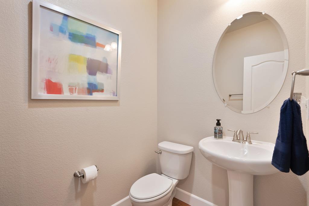 Detail Gallery Image 22 of 48 For 3635 Arden Villa Pl, Roseville,  CA 95747 - 4 Beds | 2/1 Baths