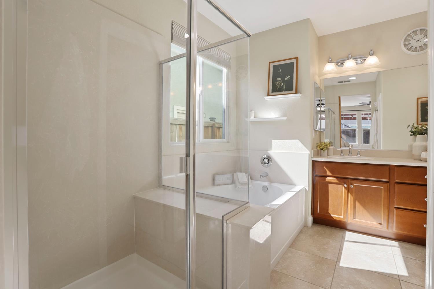 Detail Gallery Image 29 of 50 For 736 Open Range Ave, Lathrop,  CA 95330 - 3 Beds | 3 Baths