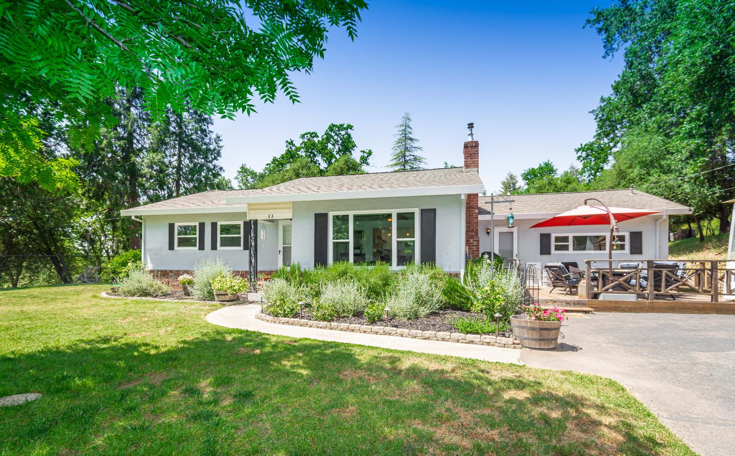 Crestview Drive, Diamond Springs, California image 3