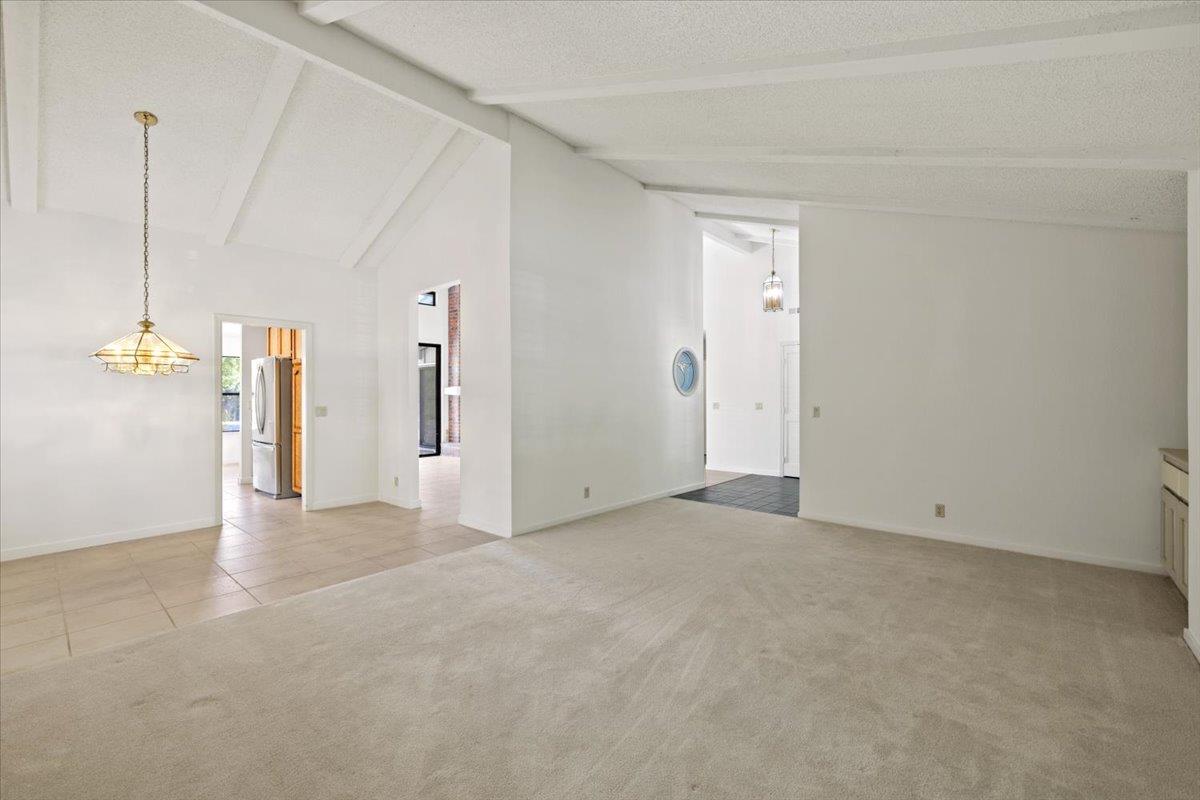 Detail Gallery Image 7 of 37 For 6544 Shadow Hawk Dr, Citrus Heights,  CA 95621 - 3 Beds | 2 Baths