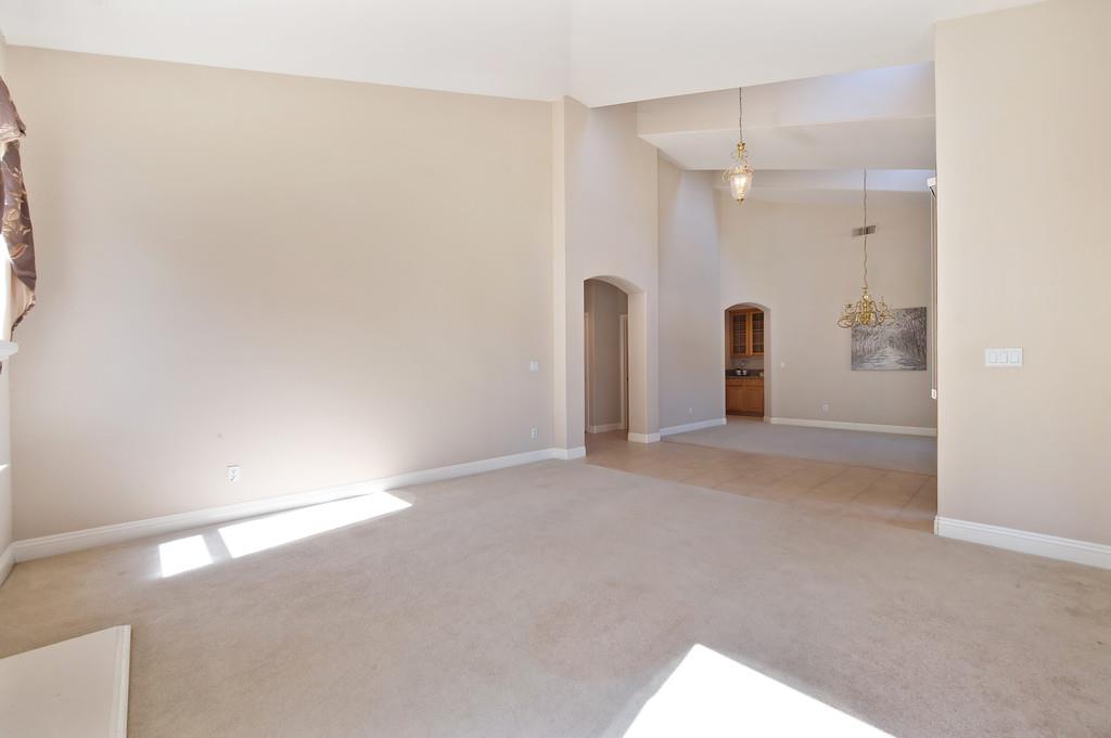 White Doe Court, Auburn, California image 6
